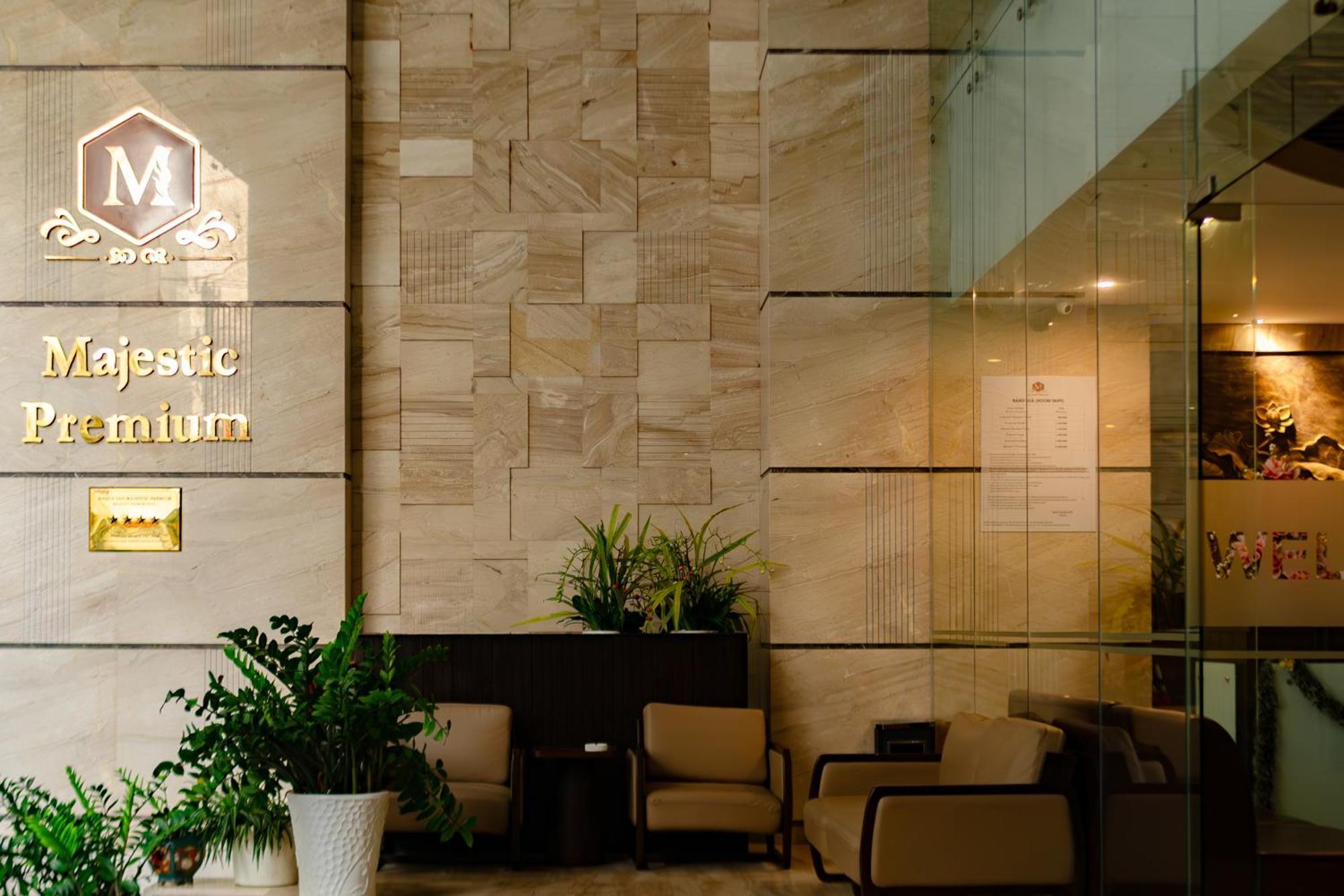 נה טראנג Majestic Premium Hotel מראה חיצוני תמונה