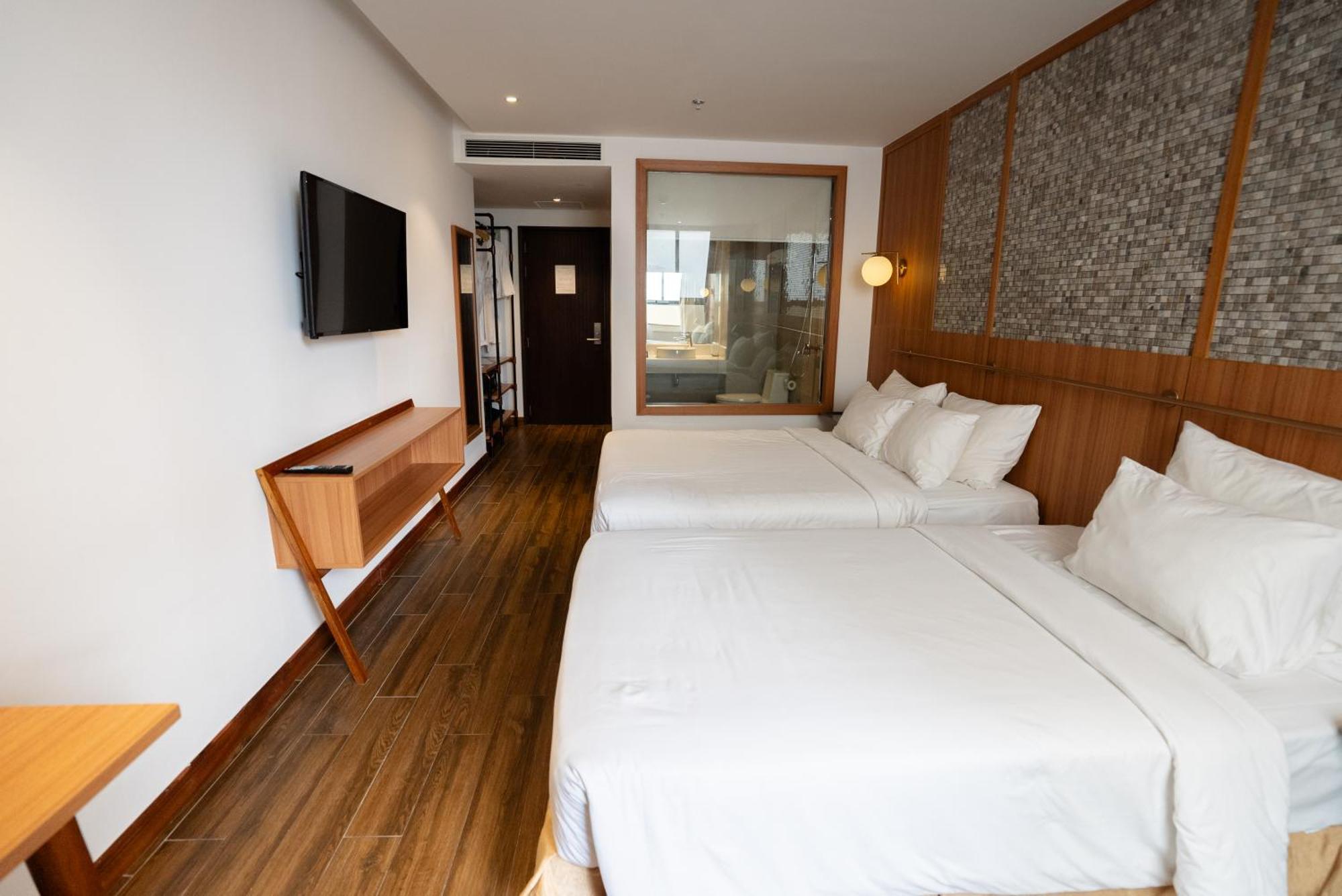 נה טראנג Majestic Premium Hotel מראה חיצוני תמונה