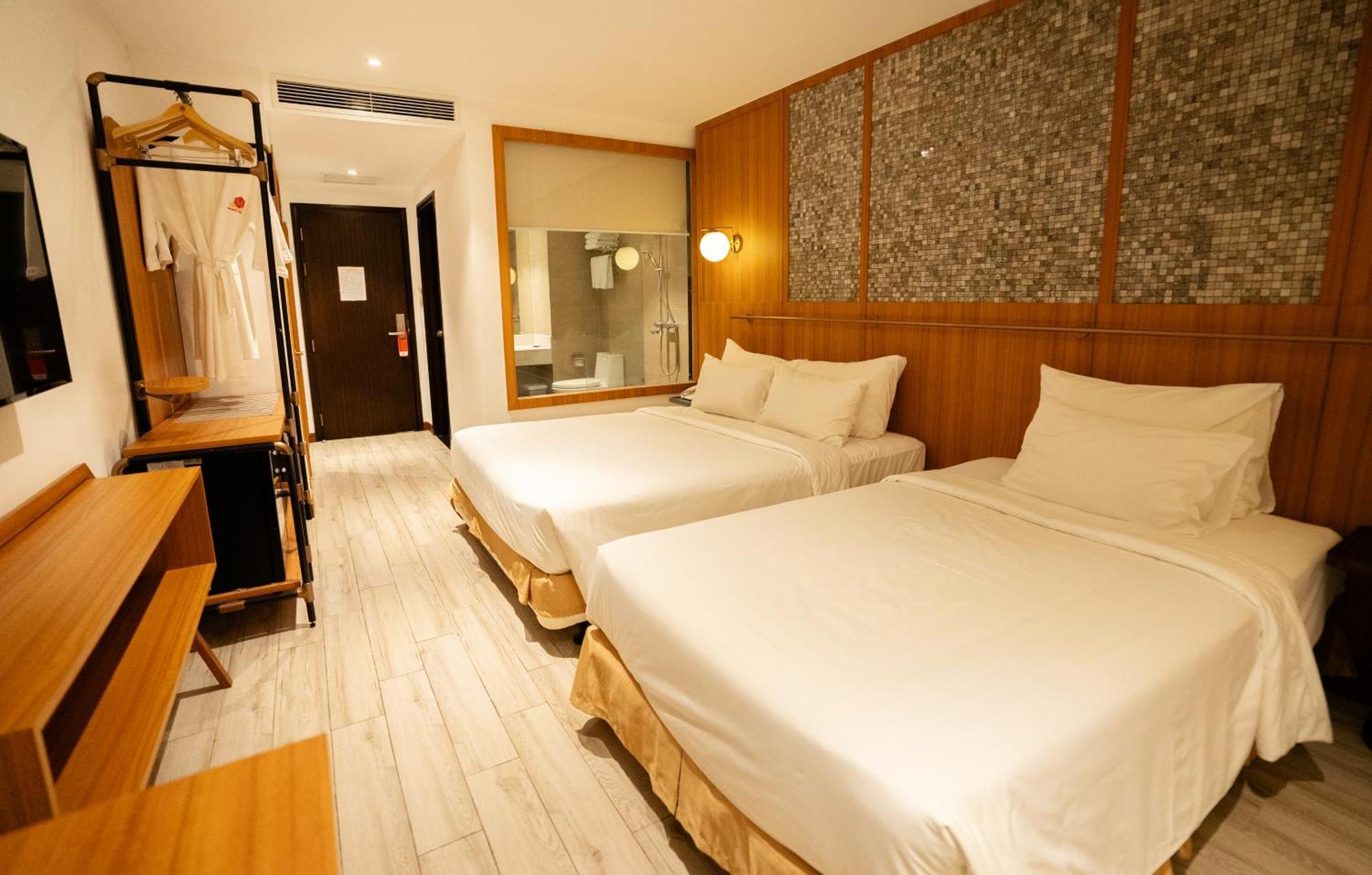 נה טראנג Majestic Premium Hotel מראה חיצוני תמונה
