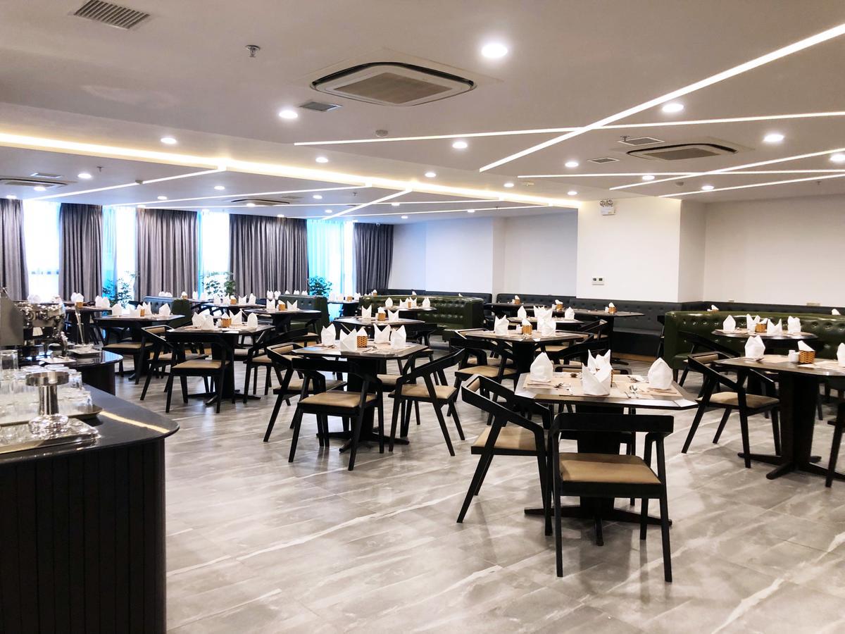 נה טראנג Majestic Premium Hotel מראה חיצוני תמונה