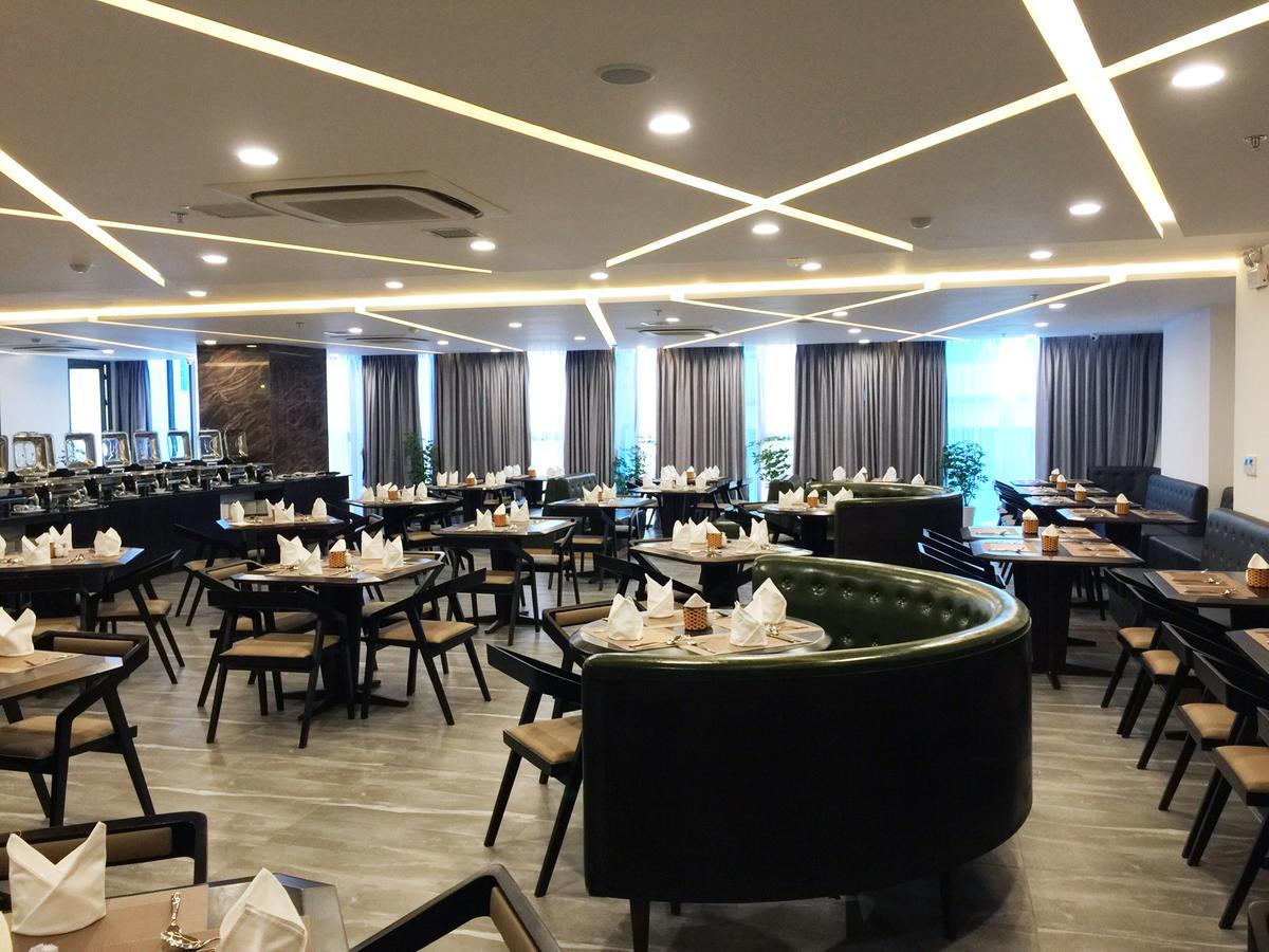 נה טראנג Majestic Premium Hotel מראה חיצוני תמונה