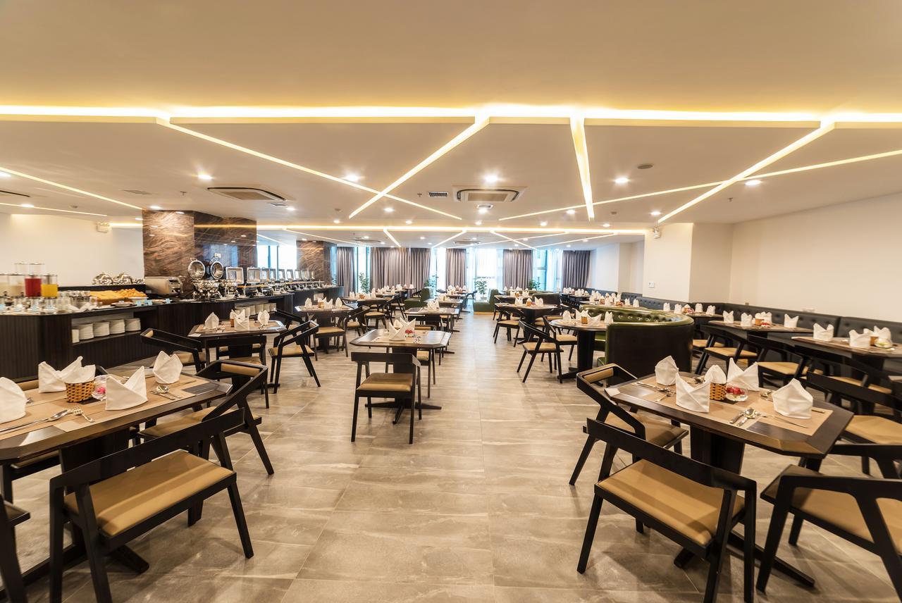 נה טראנג Majestic Premium Hotel מראה חיצוני תמונה