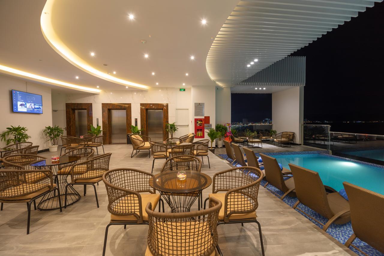 נה טראנג Majestic Premium Hotel מראה חיצוני תמונה